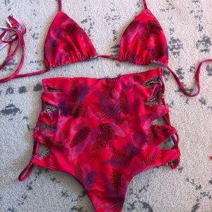 Acacia psychedelic leaf set